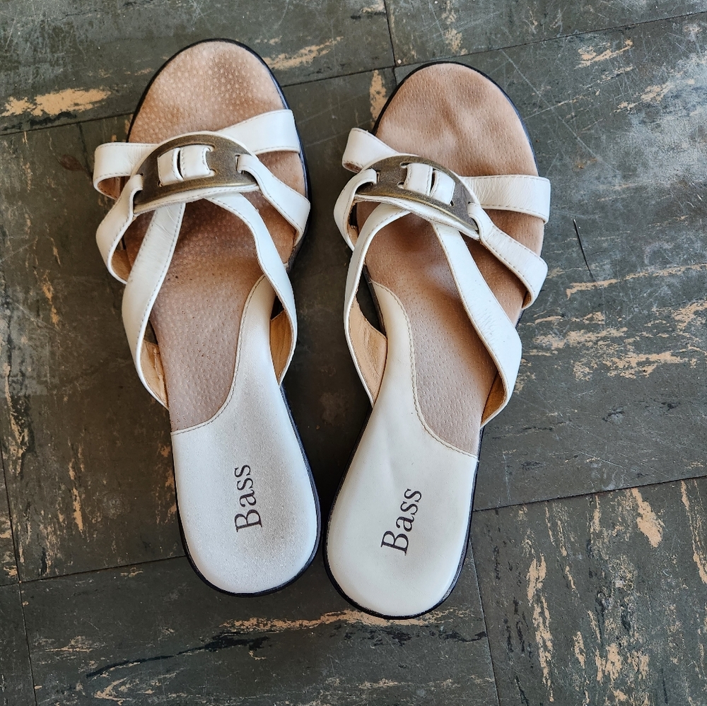 Bass Sandal
